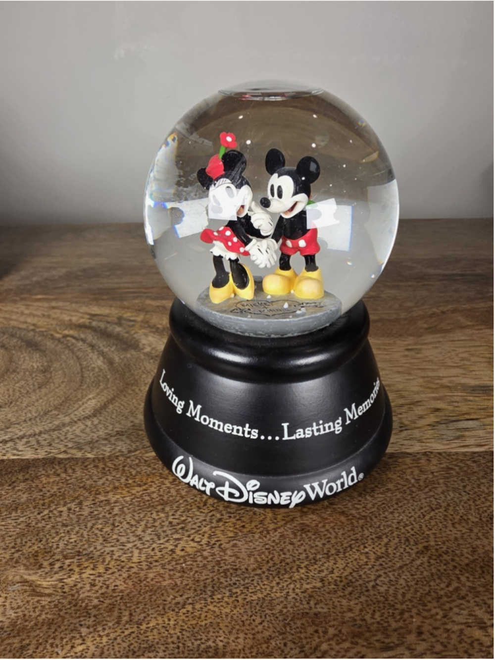 Disney World Mickey Minnie Musical 5" Snow Globe Loving Moments Zip Dee Doo Dah